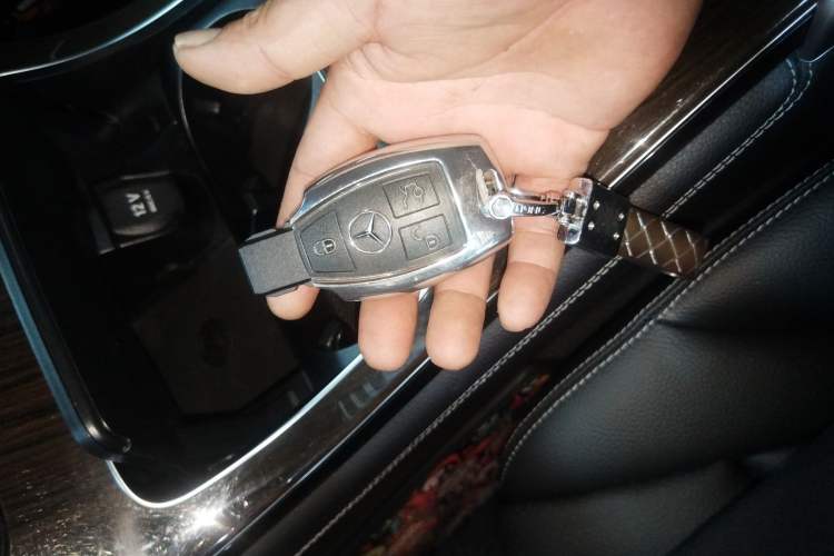 Used Mercedes-Benz GLC 2019 Facelift GLC 260 L 4MATIC Luxury Model Interior 1