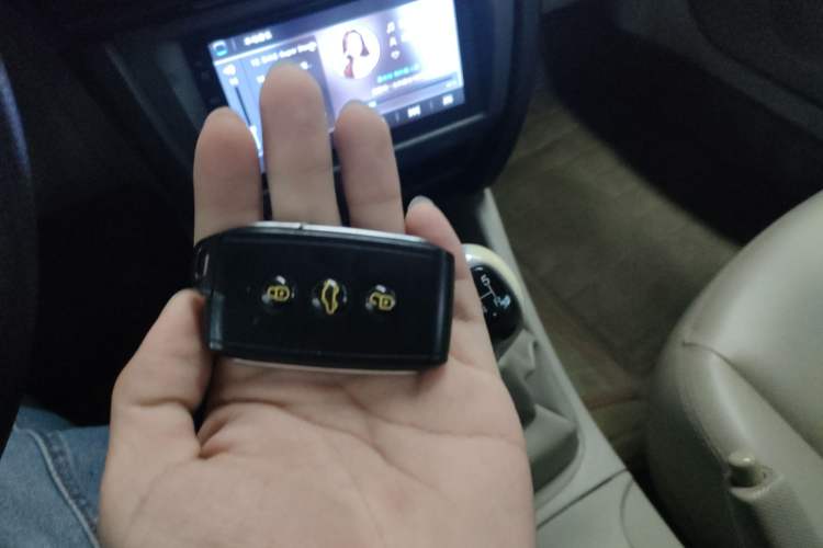 Used Soueast V3 Lingyue 2014 1.5L Manual Happiness Edition Vehicle Key