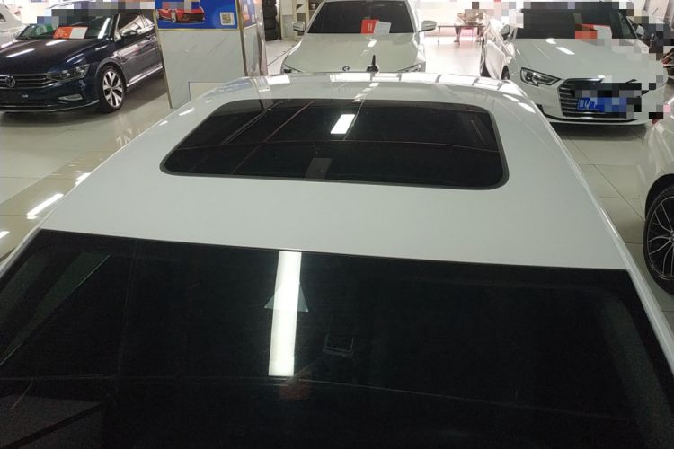 Used Volkswagen Lavida 2023 300TSI DSG Full-Comfort Edition Roof