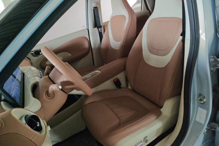 Used Wuling Bingo 2025 410 km Lingxi Deluxe Edition Left Front Seat