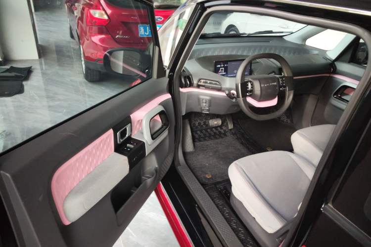 Used Baojun E300 2020 Starry Intelligence Edition
