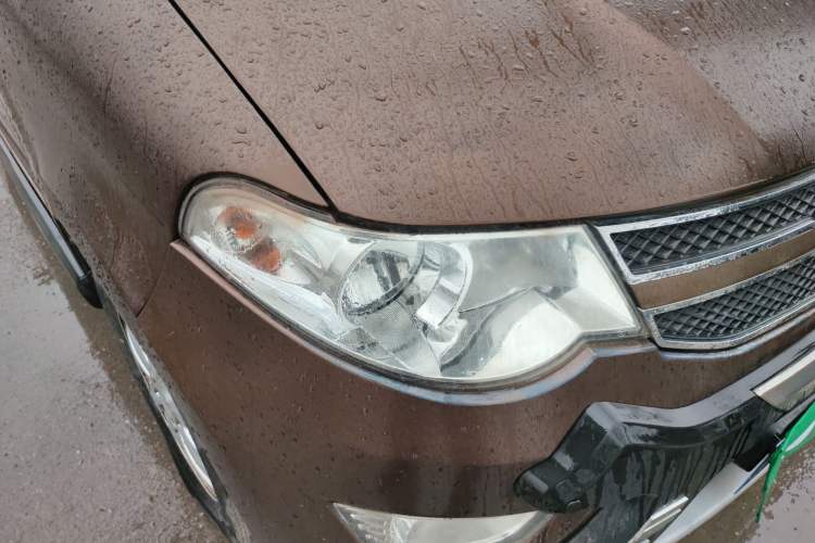 Used Wuling Hongguang 2014 1.2L S Comfort Model China IV