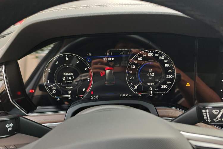 Used Volkswagen Touareg 2022 3.0 TSI Luxury Edition Black Diamond Sport Package
