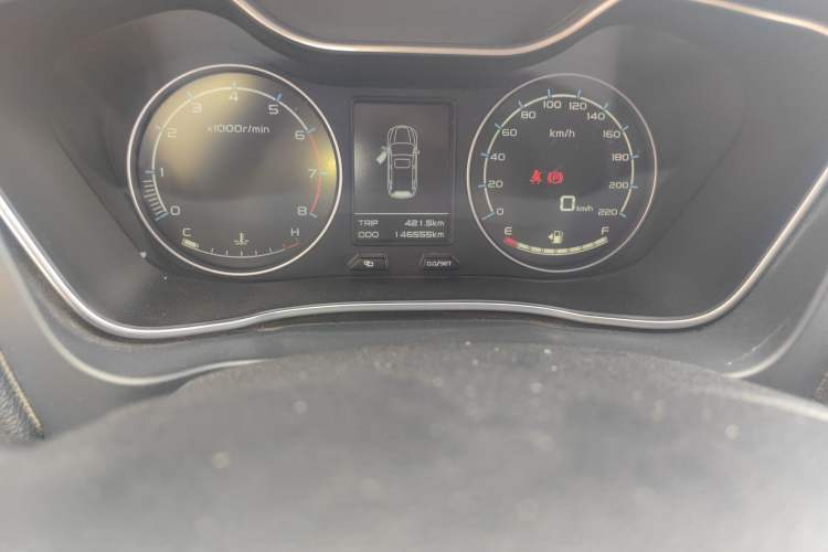 Used Geely Auto Vision X6 2016 1.8L Manual Luxury Model