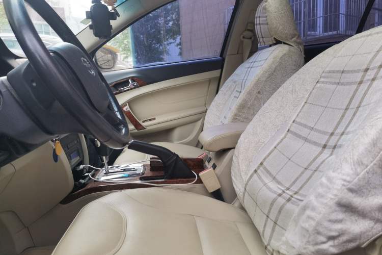 Used GAC Trumpchi GA5 2012 1.8L Automatic Luxury Model
