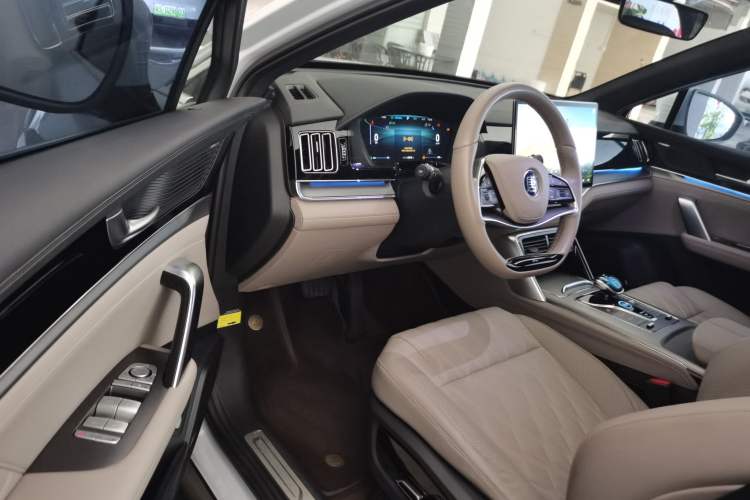 Used BYD Tang New Energy 2024 DM-i Glory Edition 112KM Prestige Model Driver Seat
