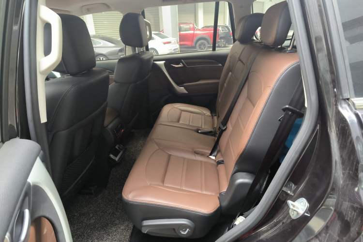 Used Haval H9 2017 2.0T Gasoline 4x4 Luxury 7-Seater