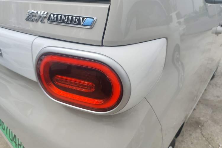 Used Wuling Hongguang MINIEV 2024 3rd Generation 215km Youth Edition