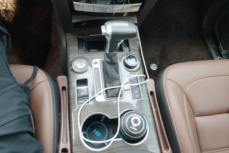 Used Haval H9 2016 2.0T Four-Wheel Drive Luxury 7-Seater