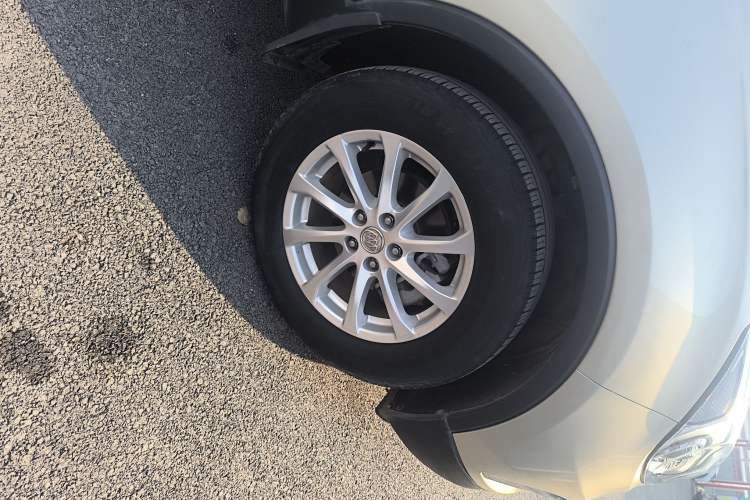 Used Buick Envision 2015 20T Two-Wheel-Drive Elite Model