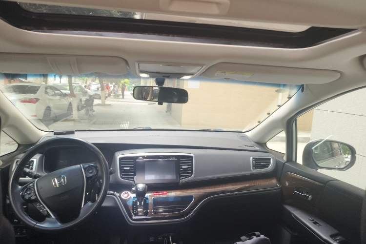 Used Honda Odyssey 2017 2.4L Smart Edition Headliner