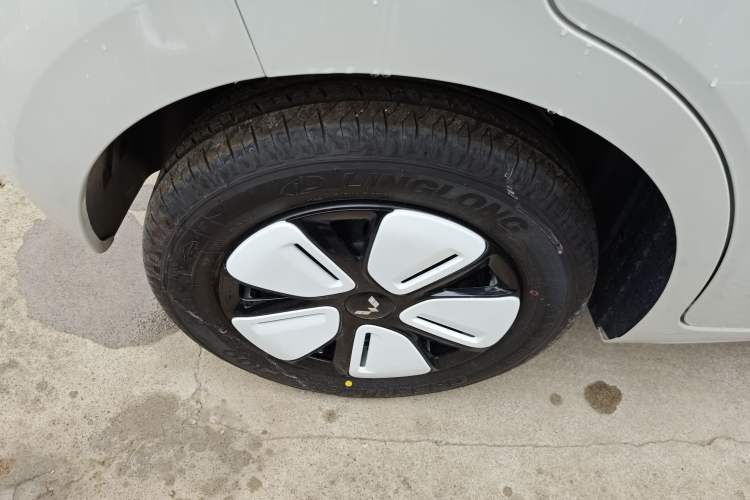 Used Wuling Hongguang MINIEV 2025 Four-Door Version Advanced Edition