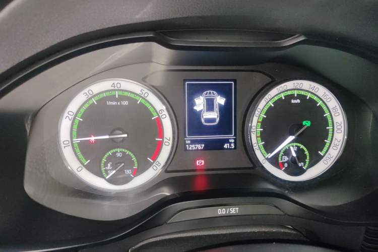 Used Skoda Kodiaq 2017 TSI330 7-Seater Two-Wheel-Drive Luxury Edition Instrument Cluster
