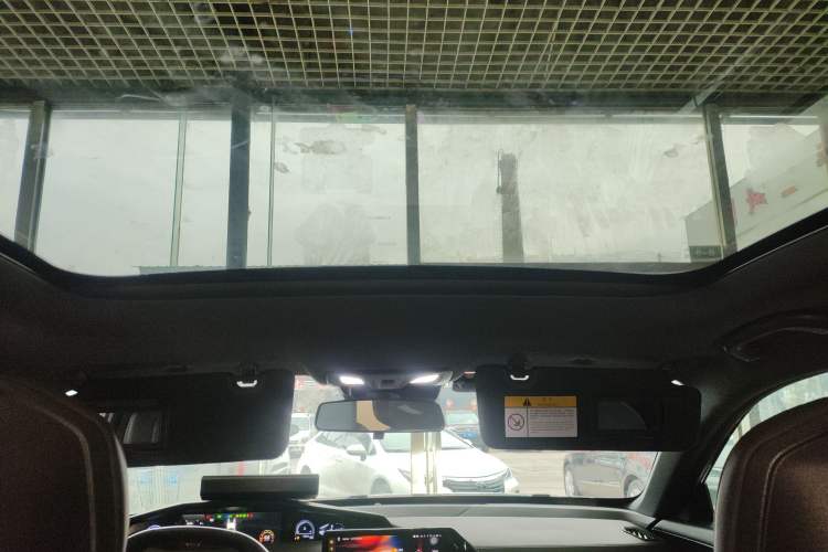 Used Changan UNI-V 2022 1.5T Sport Edition
