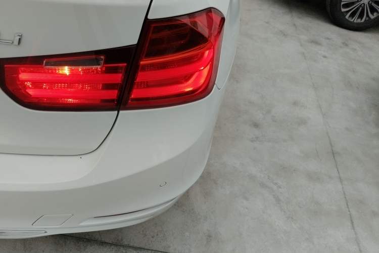 Used BMW 3 Series 2015 316Li Fashion Model