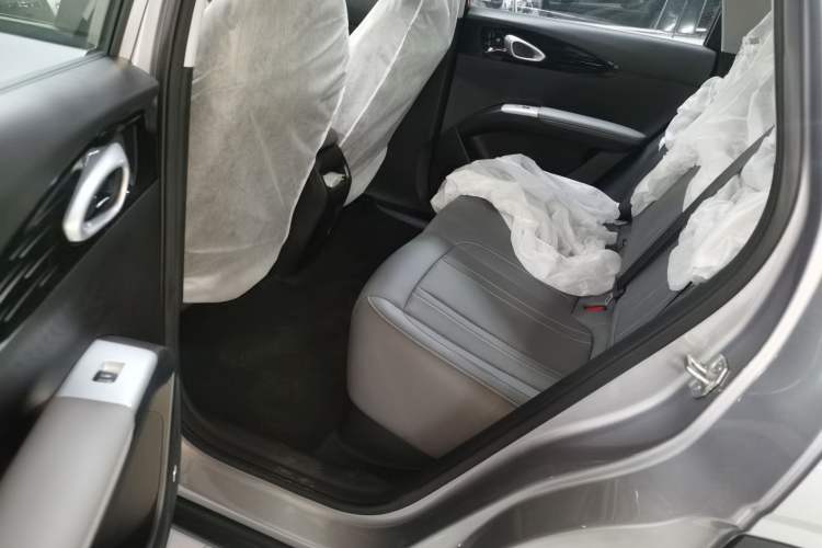 Used Geely Galaxy Geome 2026 Model 310km Youth Edition Left Rear Seat