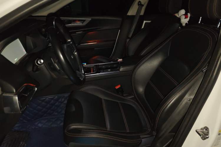 Used Jaguar XEL 2019 2.0T 200 PS Deluxe Edition
