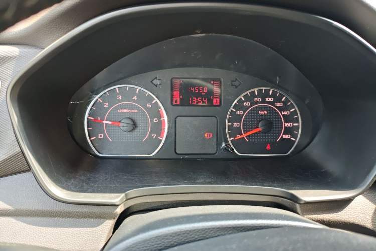 Used Wuling Hongguang V 2022 1.5L Jingqu Edition Electric-Assist LAR
