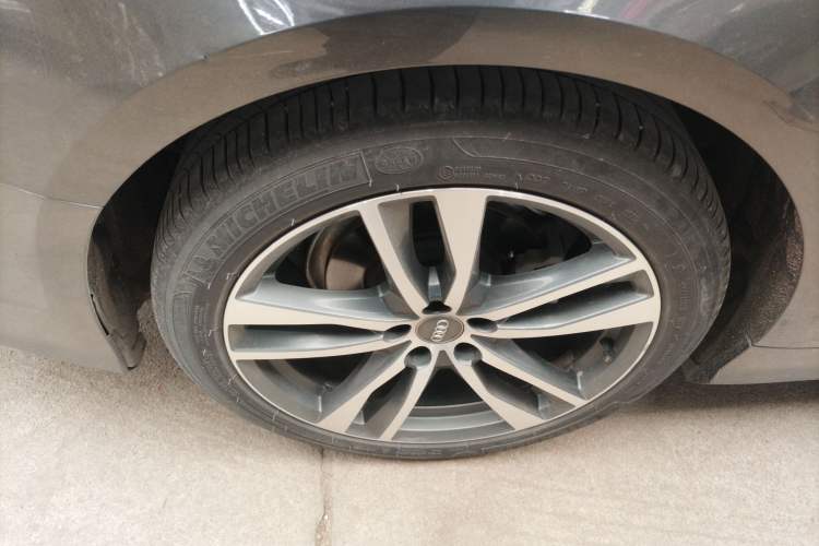 Used Audi A6L 2019 40 TFSI Luxury Dynamic Model
