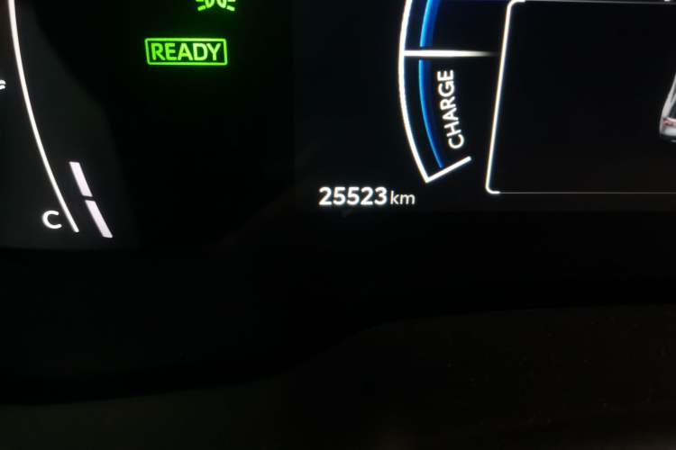 Used Toyota FRONTLANDER 2023 2.0L Smart Electric Hybrid Dual-Engine Leading Edition
