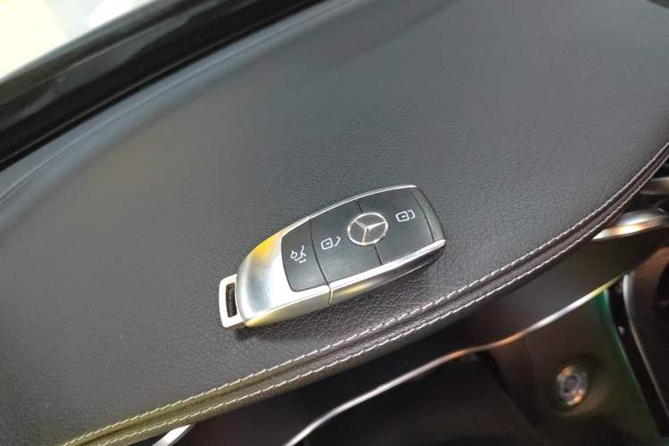 Used Mercedes-Benz C-Class 2020 C 200 L Fashion Edition Sport Version