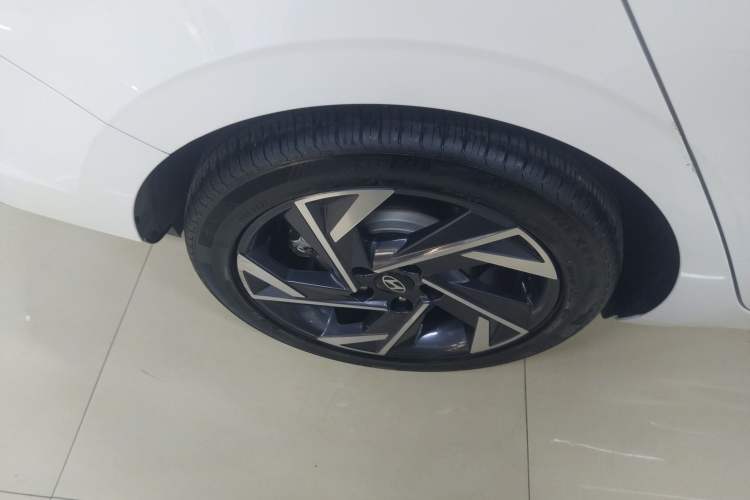 Used Hyundai Elantra 2023 1.5L CVT GLX Elite Edition
