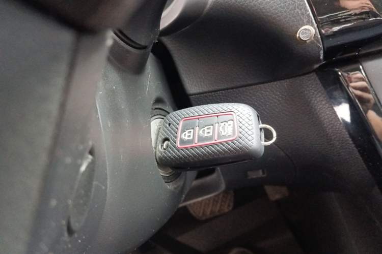 Used Nissan Sylphy 2016 1.6 XL CVT Luxury Edition Vehicle Key