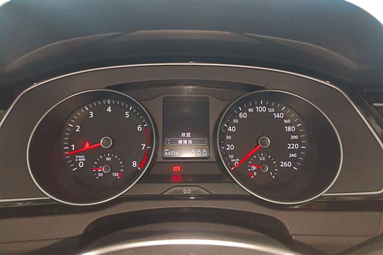 Used Volkswagen Variant 2018 380TSI Two-Wheel Drive Comfort Edition
