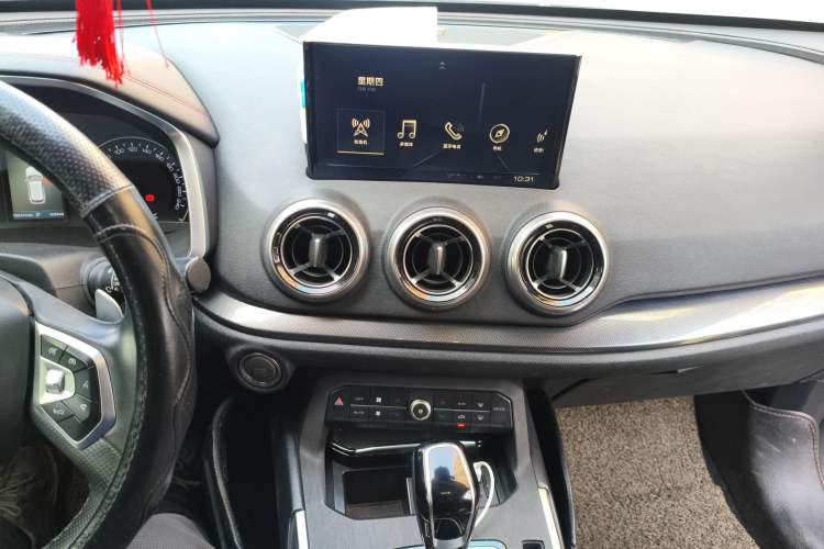 Used Wey VV5 2017 2.0T Ultra-Luxury Version
