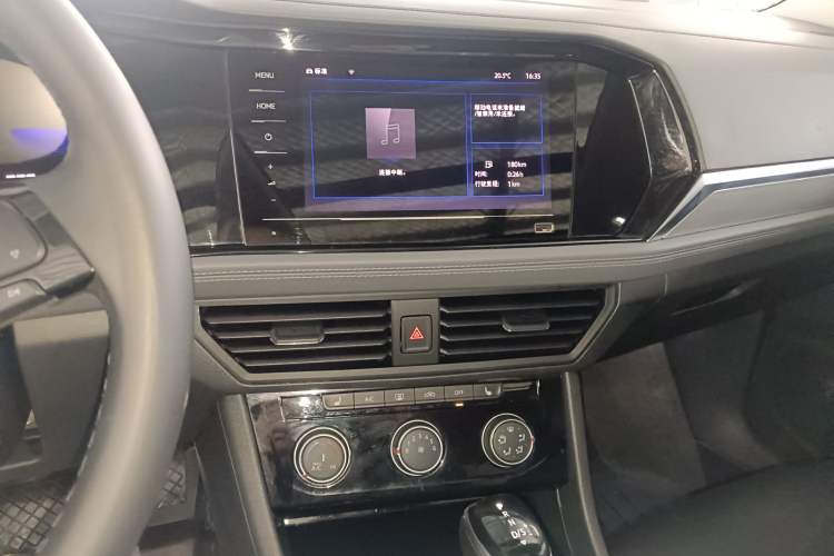 Used Volkswagen Sagitar 2021 280TSI DSG Excellence Edition Audio And AC Panel