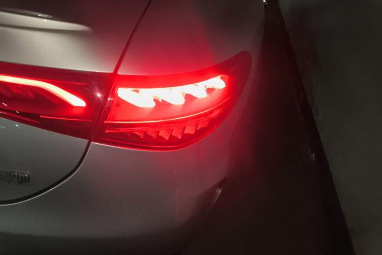 Used Mercedes-Benz EQE 2022 350 Luxury Edition
