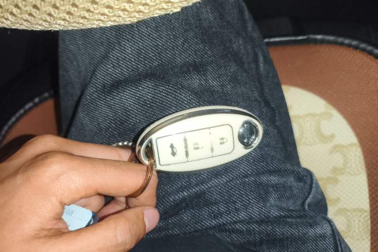 Used Nissan Teana 2013 2.0L XL Comfort Edition Vehicle Key