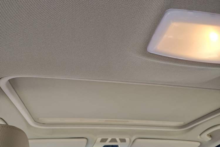 Used BMW 3 Series 2013 320i Sport Edition Headliner