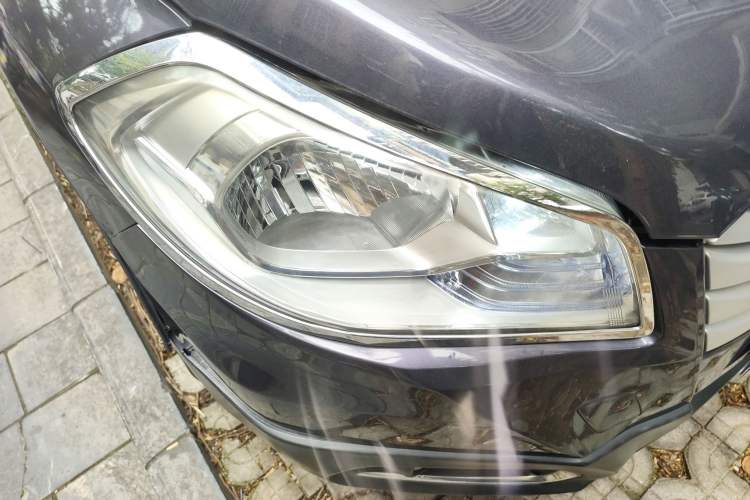 Used Suzuki S-Cross 2014 1.6L CVT Two-Wheel Drive Entry Model