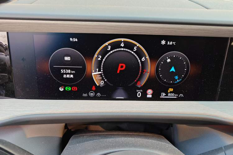 Used Volkswagen Teramont 2025 Tiguan Pro 450TSI 4Motion Crosswind Edition