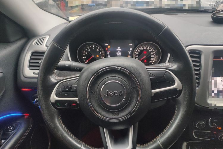 Used Jeep Compass 2017 200T Automatic Family Edition