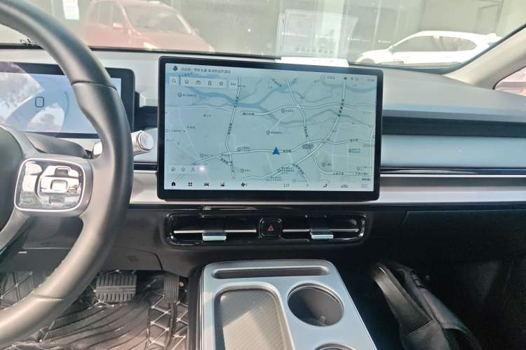 Used AION Y 2023 Younger Star Edition