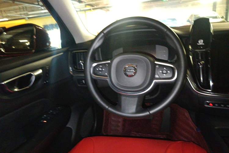 Used Volvo S60 2021 T3 SmartDrive Luxury Edition
