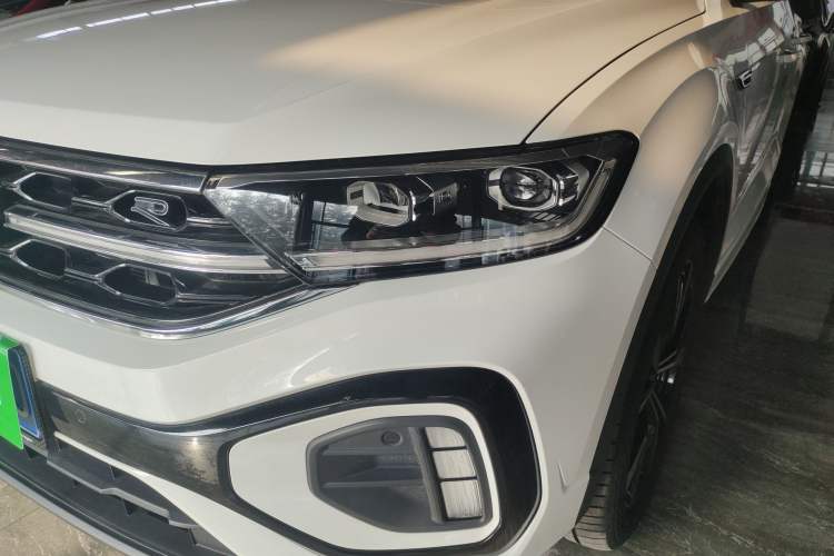 Used Volkswagen T-ROC 2023 300TSI DSG Two-Wheel-Drive Chen Guang Edition Left Front Headlight