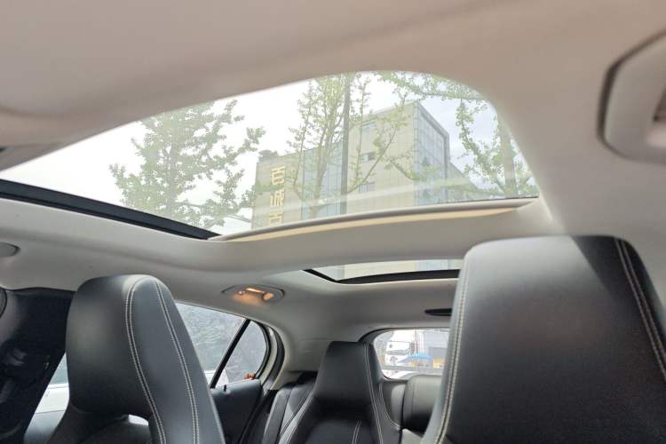 Used Mercedes-Benz GLA 2015 GLA 200 Headliner