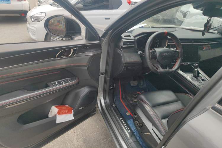 Used Lynk & Co 05 2020 2.0TD Four-Wheel Drive HypeHalo