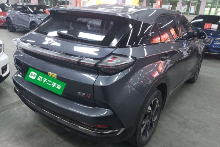 Used NETA U 2023 NETA U-Ⅱ 400 U Show Edition – Lithium Iron Phosphate
