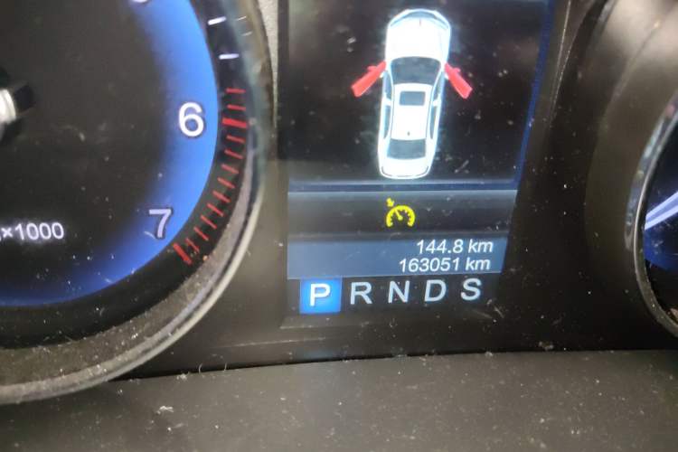 Used Hongqi H7 2015 2.0T Luxury Model
