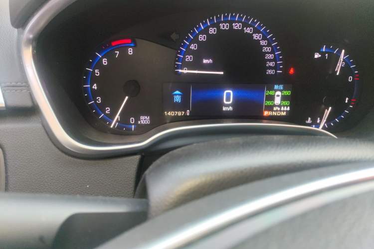 Used Cadillac SRX 2014 3.0L Luxury Model Odometer Close Up