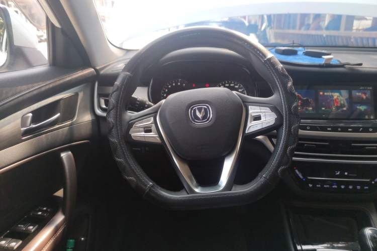 Used CHANGAN CS35PLUS 2018 1.6L Manual Cool Edition China V Standard
