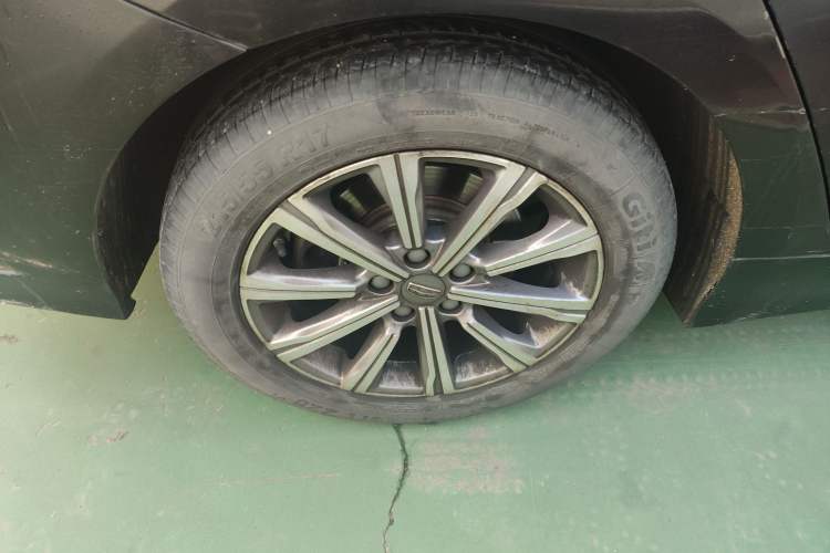 Used Geely Auto Emgrand GT New Energy 2018 1.5T PHEV Yaoxiang Edition Right Rear Wheel Hub
