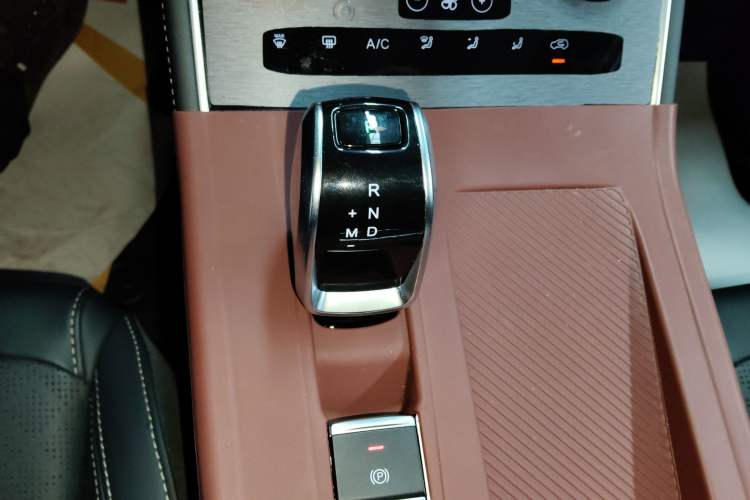 Used Chery Tiggo 8 2025 Excellence Edition 230 TCI Automatic Luxury Version 5 Seats
