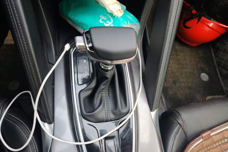 Used Renault Koleos 2017 2.0L Two-Wheel Drive Luxury Edition
