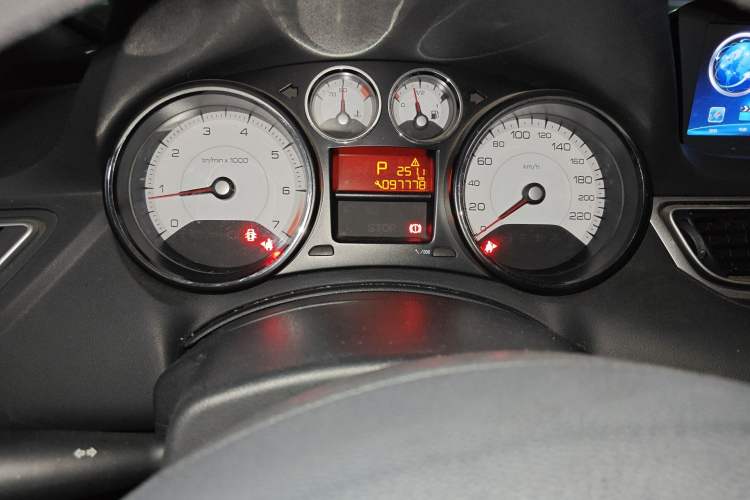 Used Peugeot 308 2014 Enjoy Edition Classic 1.6L Automatic Premium Model
