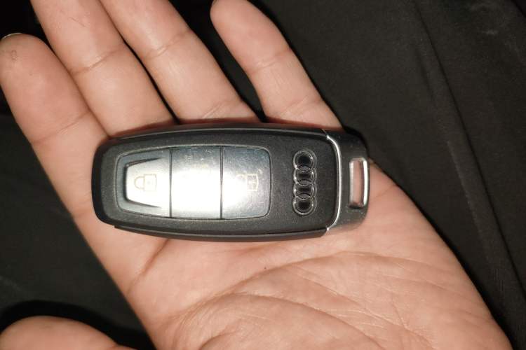 Used Audi A3 2024 Sportback 35 TFSI Fashionable Sports Model
